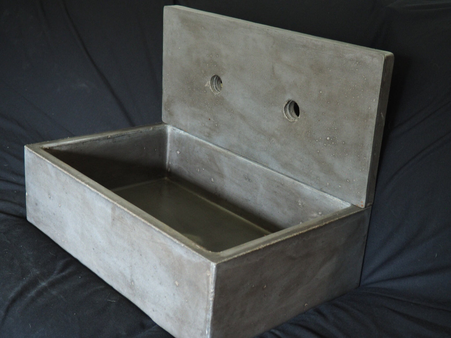 vessel sink back splash