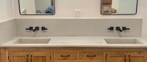 
                  
                    Back Splash Vanity Top concrete 
                  
                